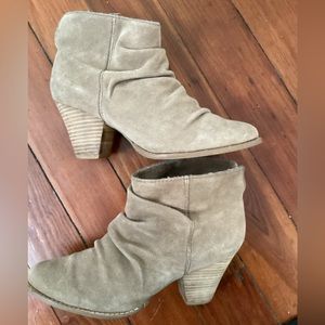 Womens Splendid Taupe Suede Slouch Ankle Booties - 9.5